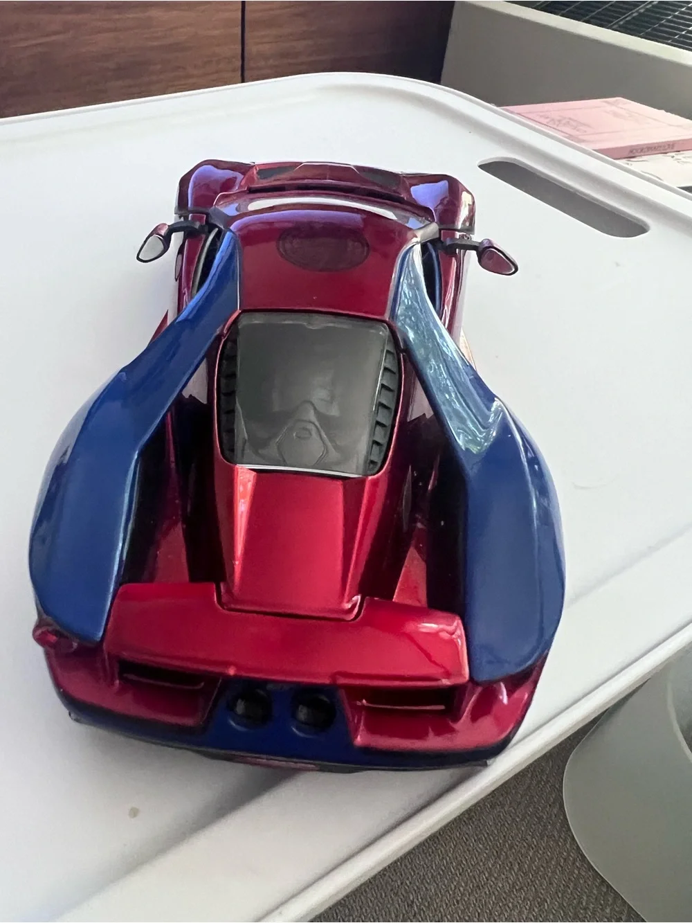 Jada Toys Marvel Spider-Man 2017 Ford GT Diecast Car 1:24 Scale Collectors Item